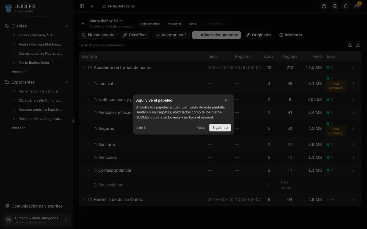 El primer paso de la guía de la ficha del cliente